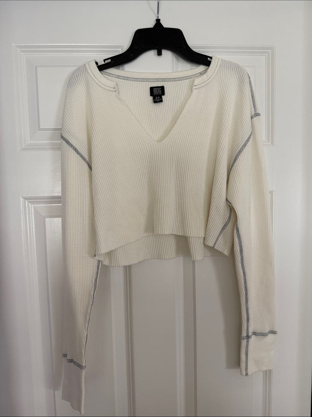 BDG White Cropped Waffle V-Neck Long Sleeve Top with Blue Stitching